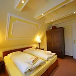 Kirchhaus By Interhome بيت للعطل